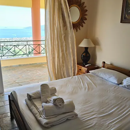 Nimfi For 8 With Pool And Maginificent Sea View Vila Galatakion