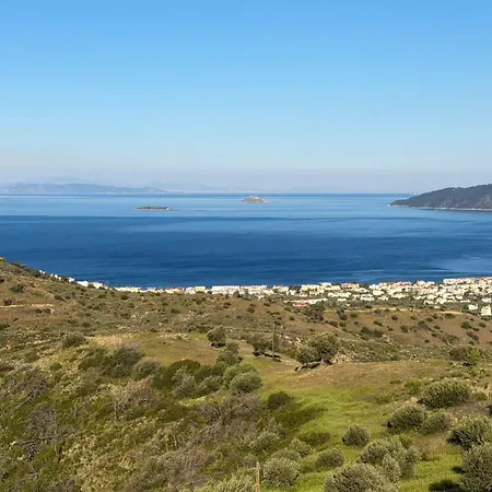 Vila Nimfi For 8 With Pool And Maginificent Sea View Galatakion