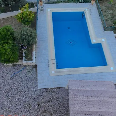Vila Nimfi For 8 With Pool And Maginificent Sea View