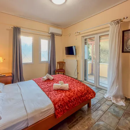 Nimfi For 8 With Pool And Maginificent Sea View Vila